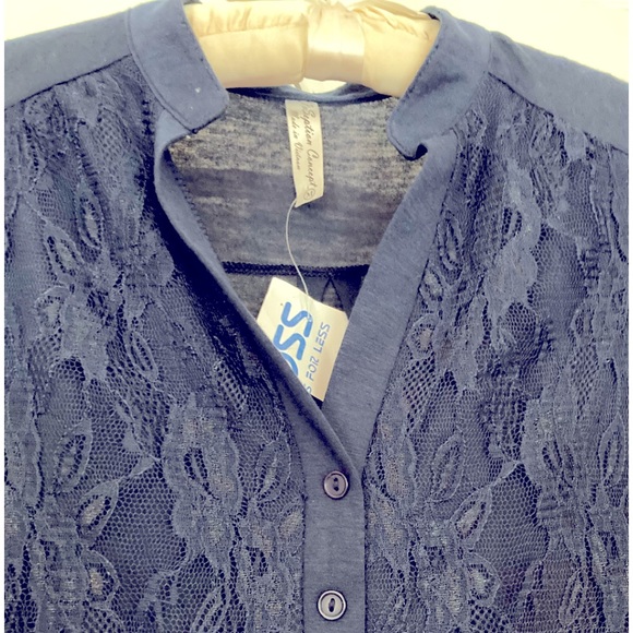 Perception Concepts Navy Blue Lace Front Blouse - Picture 2 of 4